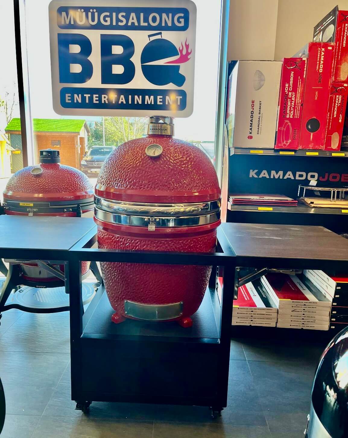 Kamado PRO JOE koos alumiiniumist pulbervärvitud kokkupandava töölauaga (sahtliga), laud matt must / ahi punane + roostevaba - Image 12